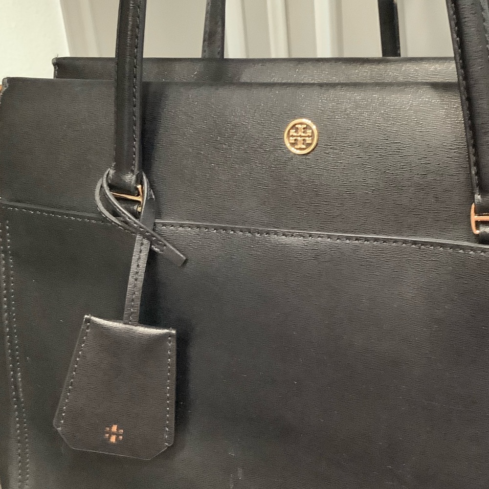 🔥🔥🔥TORY BURCH PARKER LARGE TOTE Black Saffiano Leather Tote Bag SALE SALE SALE - Picture 2 of 12